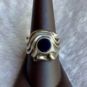 Vintage Sterling Silver and Onyx Ring
